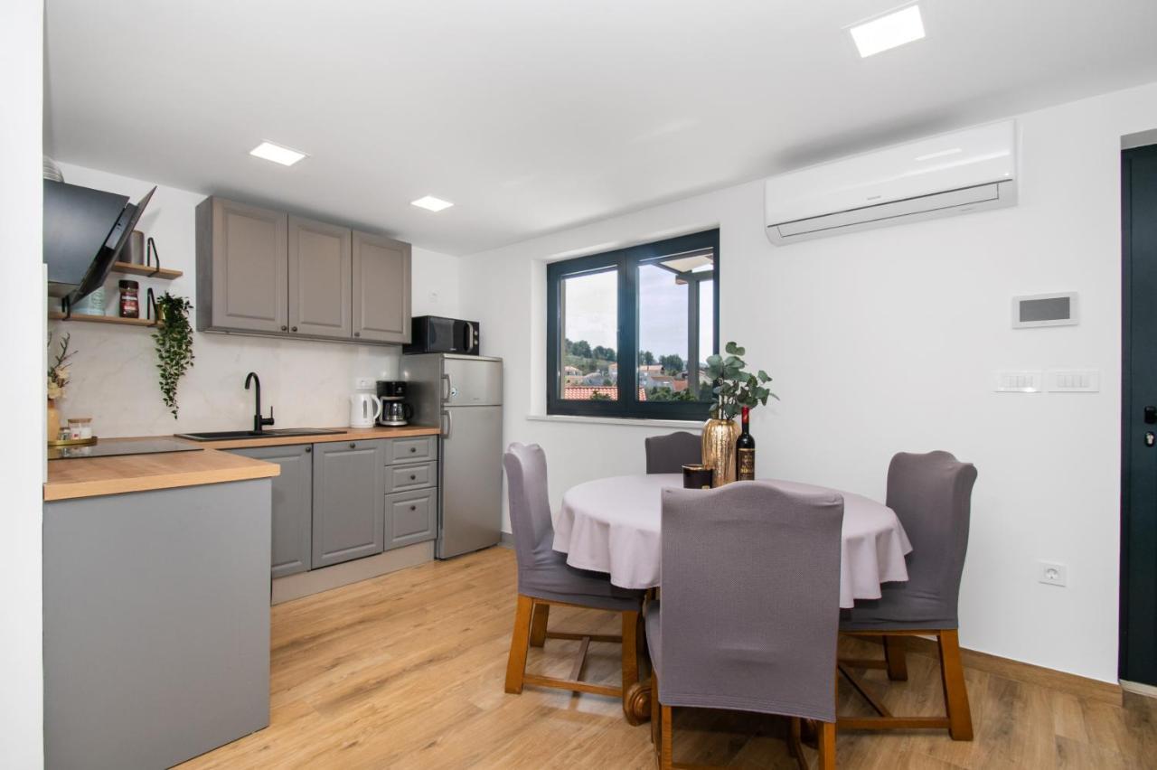 Apartmani Monika Zaboric Luaran gambar