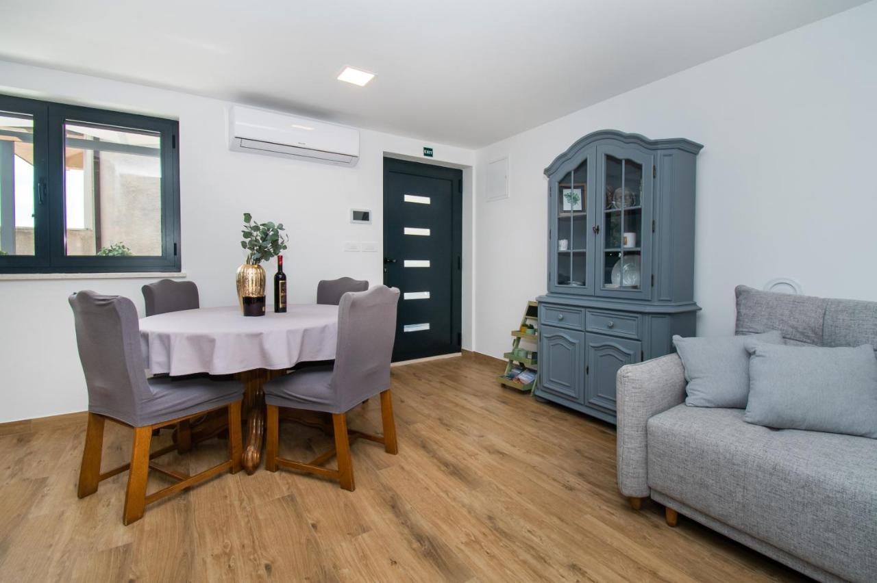 Apartmani Monika Zaboric Luaran gambar